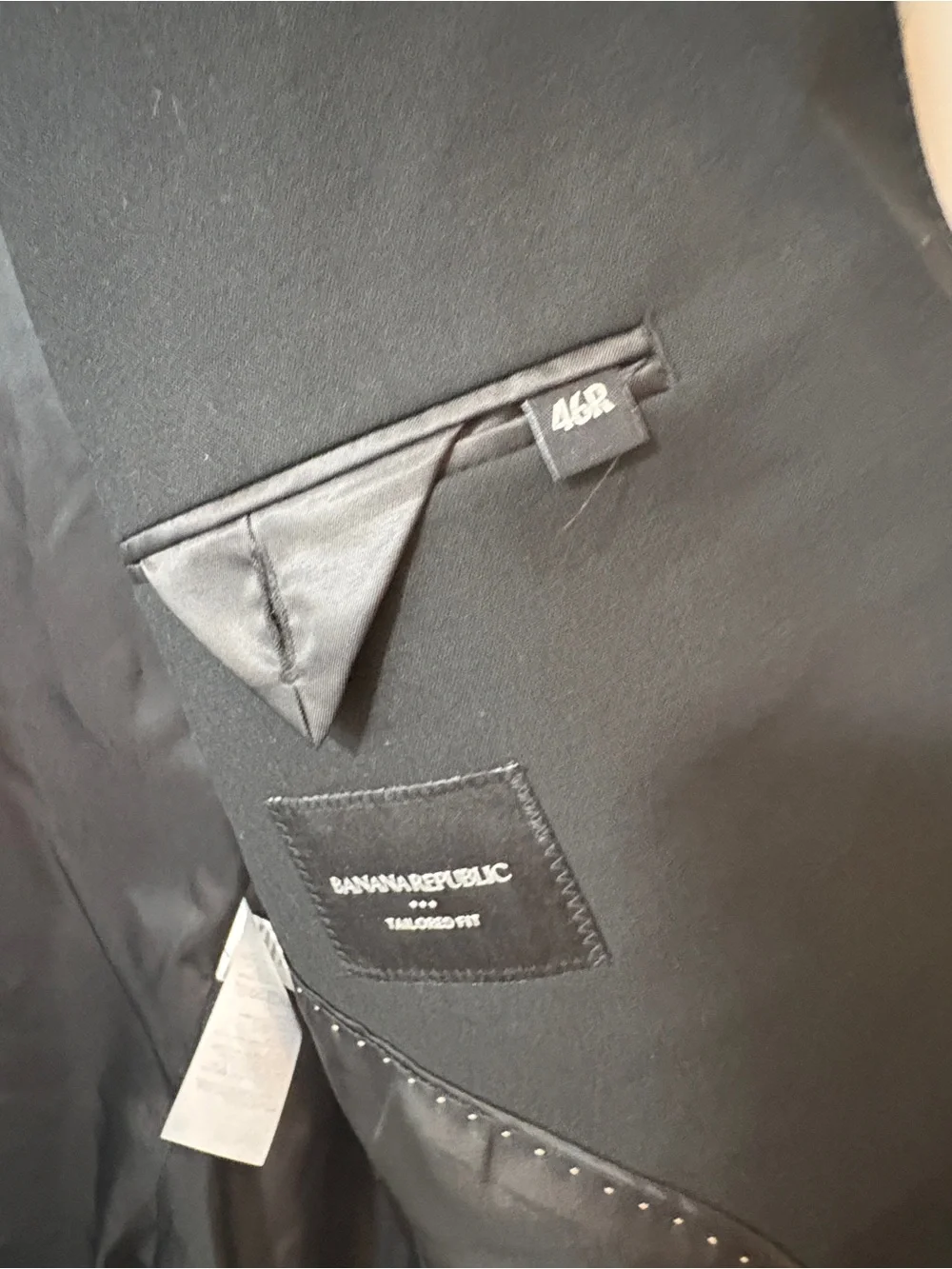 Banana Republic Black 2-Button Classic Suit Jacket Blazer 46R 108